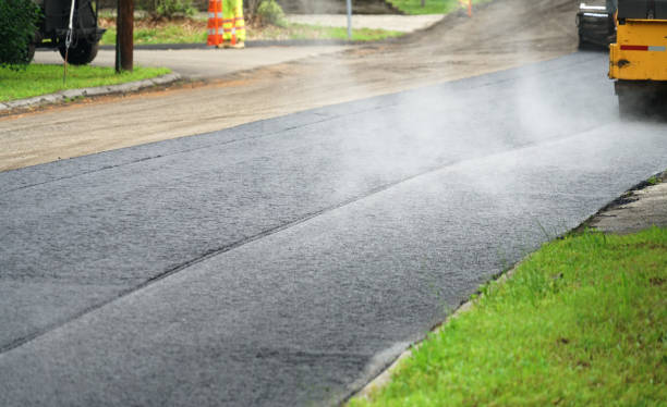 Best Driveway Paving Contractor  in Royal Hawaiian Estates, HI